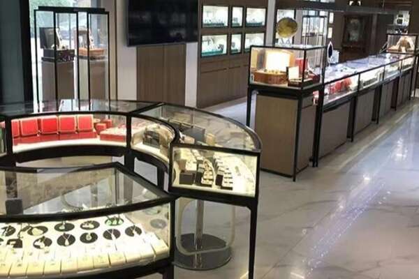 马鞍山市雨山奢侈品回收
